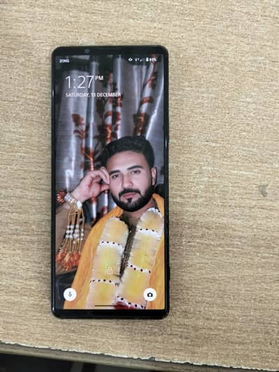 Sony xperia 1 mark iii  12 256 gbs snapdragon 888 processor  P oled