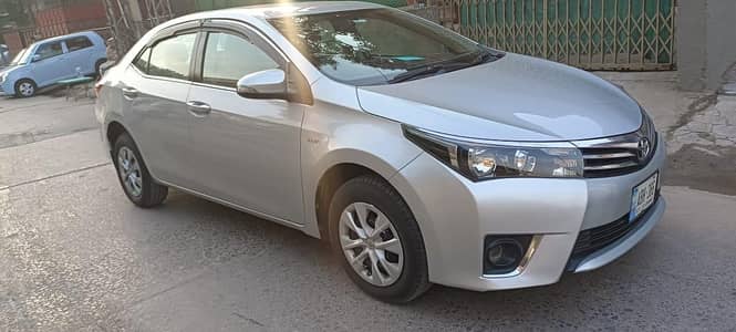 Toyota Corolla GLi 2016 Model Automatic transmission