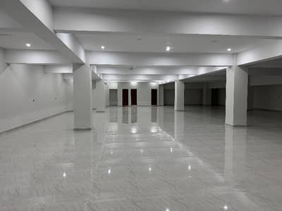Commercial space For Rent on Muree Road