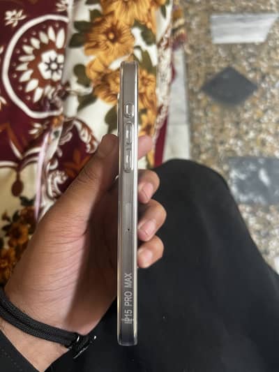 15 pro max Natural Titinium Non Pta 256gb