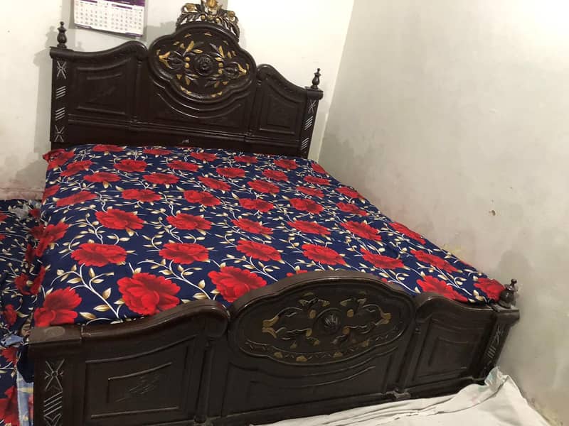 Solid Wood King Size Bed 1