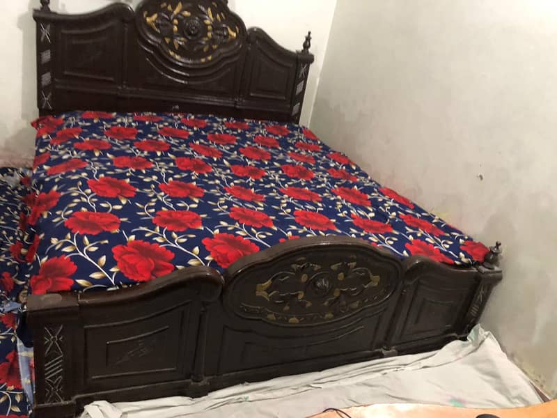Solid Wood King Size Bed 8