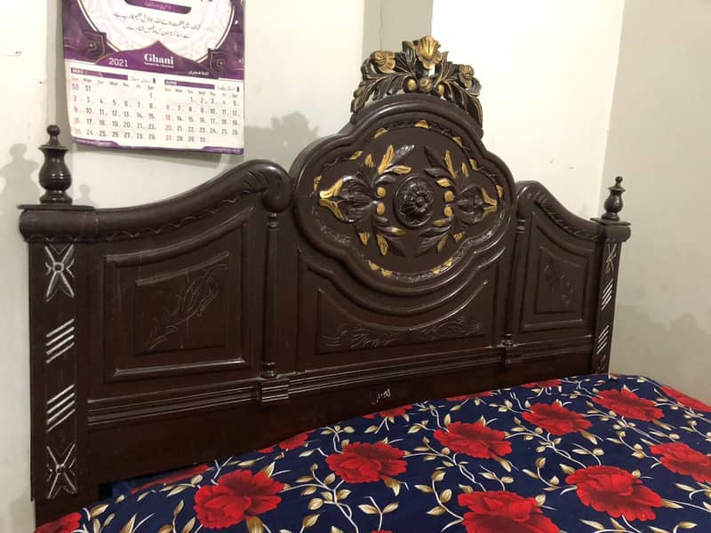 Solid Wood King Size Bed 4