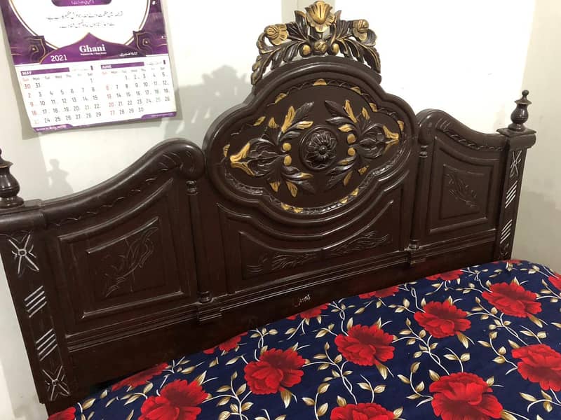 Solid Wood King Size Bed 7