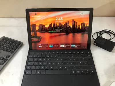 Intel i7 16gb RAM 512gb SSD Black Surface Pro 6