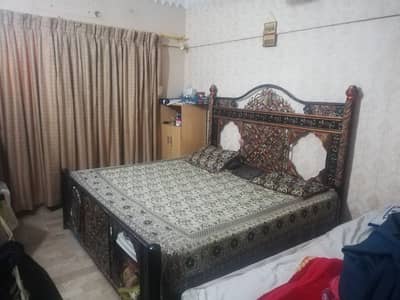 king bed for sale iron new condition bed