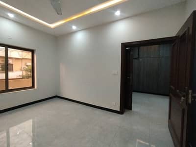 14 Marla Ground Portion Prime Location Tile Flooring For Rent In G-13
