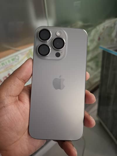 iphone 15 pro - 128 GB - 9.5/10