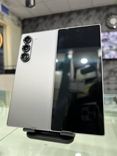 Samsung Galaxy  Z Fold 6