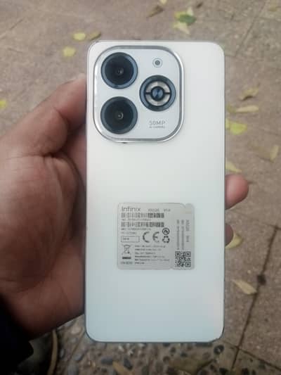 INFINIX SMART 8 PLUS URGENT SALE