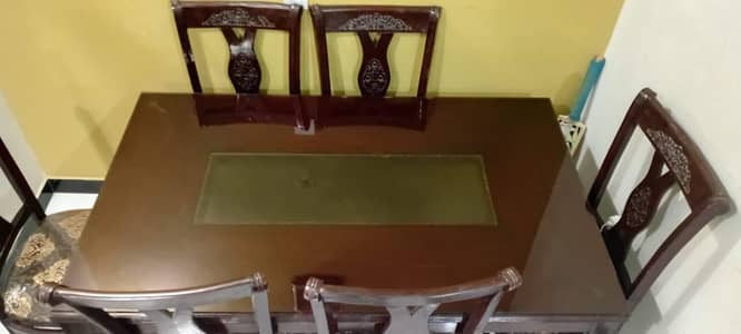 6 seater dining table