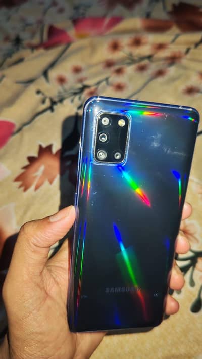 Samsung a31 4raam 128room exchange posible