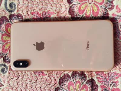 iphone xs max 10\10 condition.