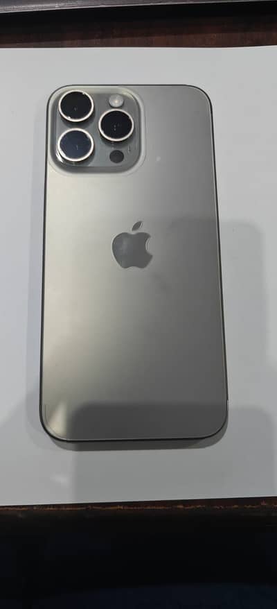 Iphone 15 pro max LLA