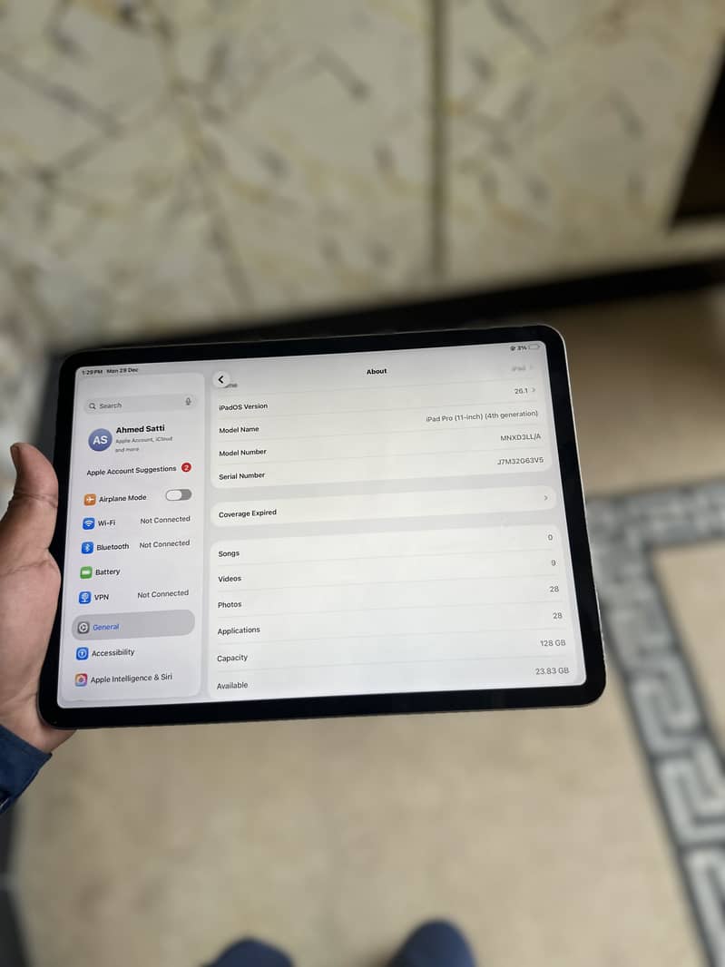 ipad M2 4th generation 2