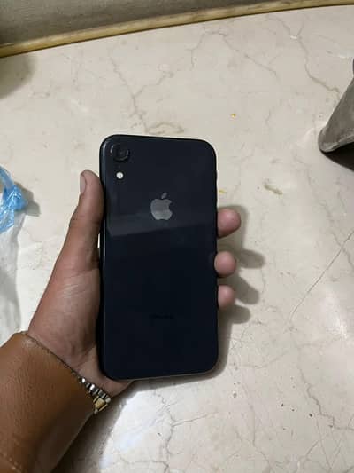 I Phone XR