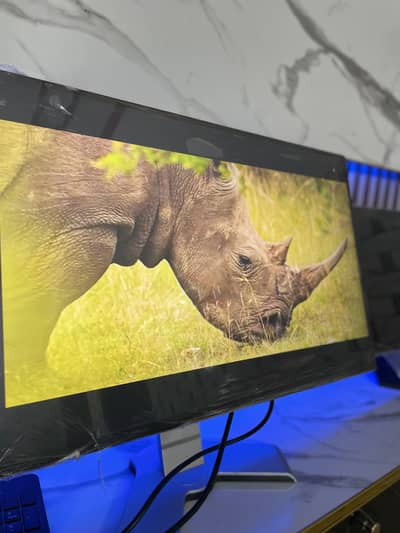 Dell 24 inch full border less 100hzz gaming monitor totally A+