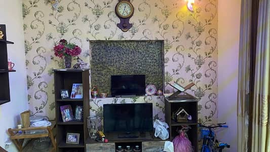 Valencia Town 10 Marla Upper Portion