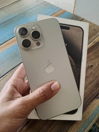 15 pro max natural taitainum (jv)