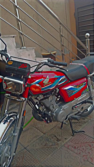 Honda 125 ( 2024 model )