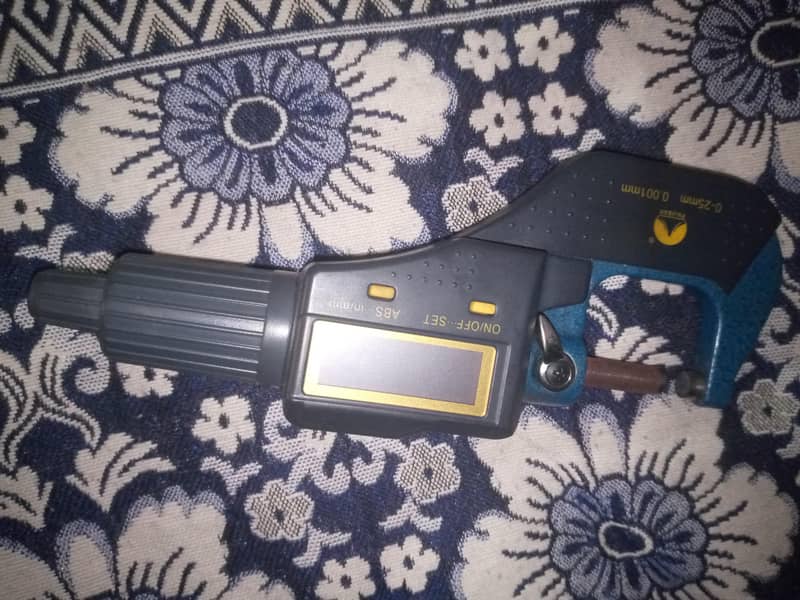 Micrometer 0