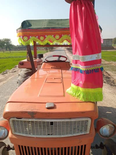 فیٹ 480فارسیل 2015 ماڈل کال اینڈ واٹسپ نمبر 03143590837 ڈیمانڈ 1230000