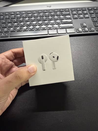 AirPods 4