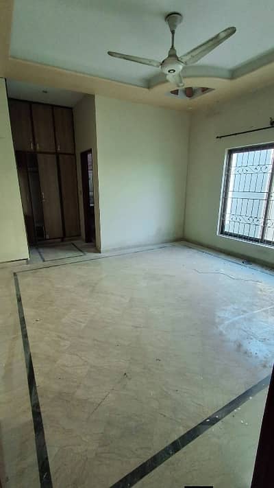 1 Kanal upper portion Available for rent in NFC Phase 1