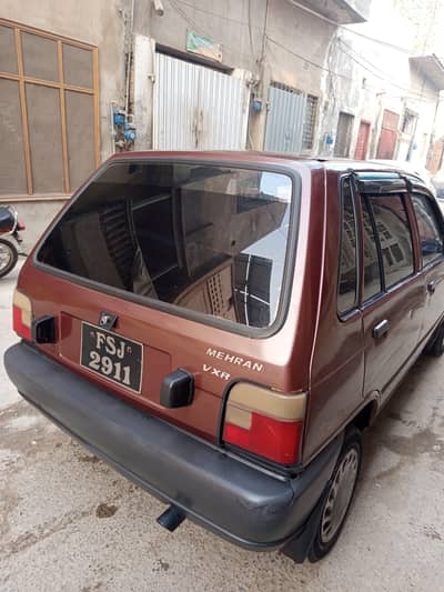 Ac installed car condiction all good no issues. . .