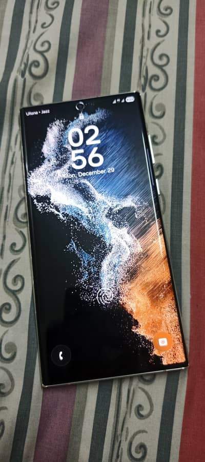 Samsung Galaxy S22 Ultra 12GB RAM 512GB Storage
