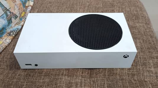 Xbox Series S 512 Gb With Complete Box and Original Cables
