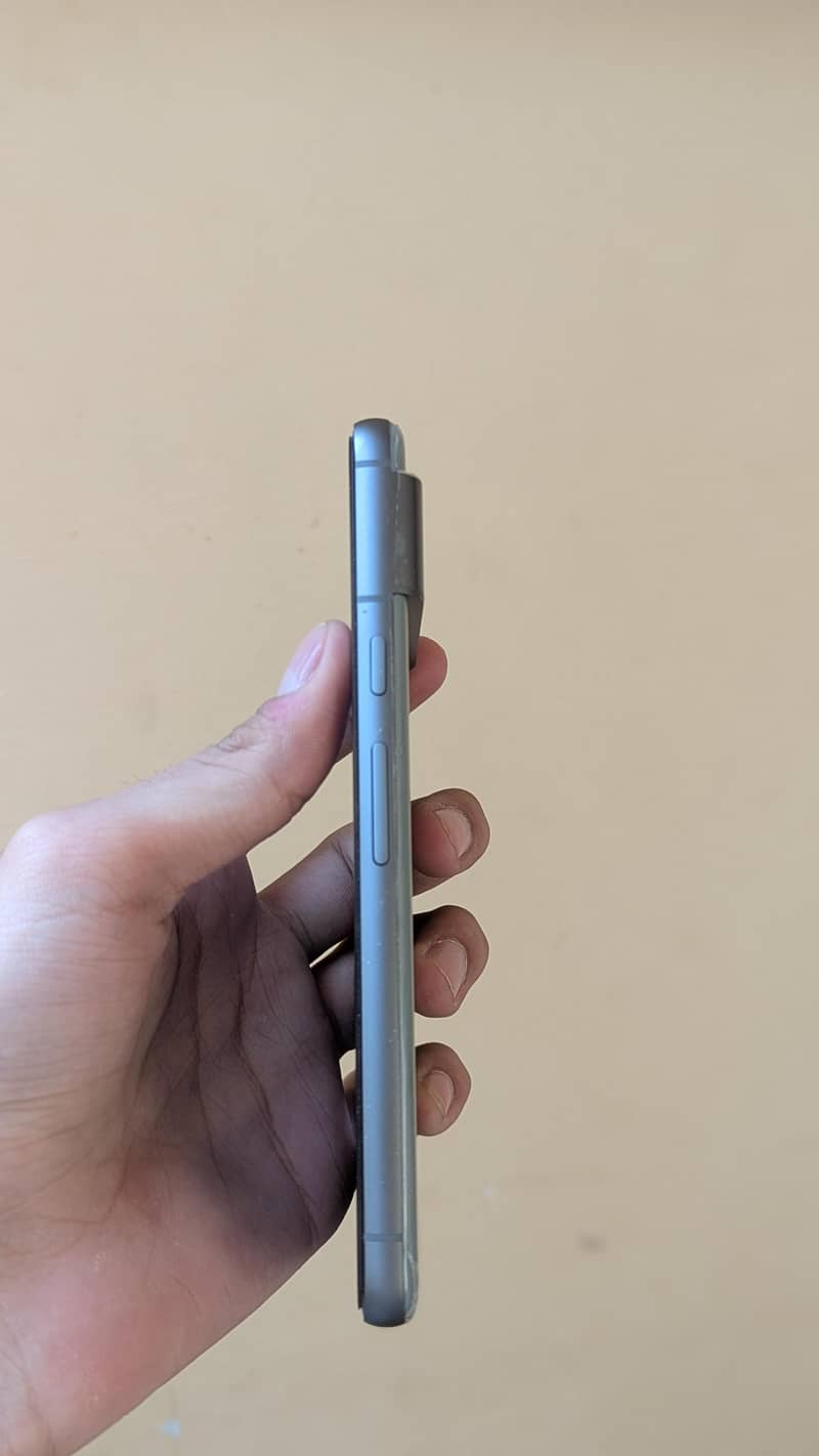 Google pixel 8 3