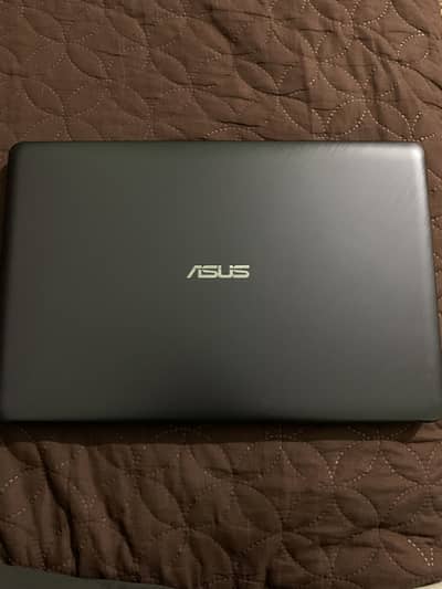 ASUS VivoBook X540MAR | Celeron 8th Gen | 4GB LPDDR4 |180GB SSD |15.6”