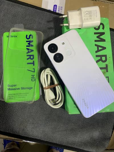 Infinix smart 7HD 4Gb 64Gb total janman mobile. All accessory
