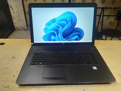 HP Zbook 17 G3  Workstation Intel Xeon E3  display 17.3" 4gb Nvidia