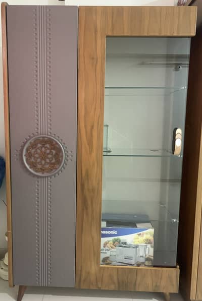 Interwood Divider – Excellent Condition, Like New