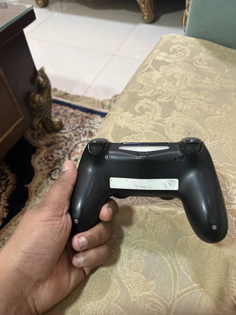 Original ps4 controller 2