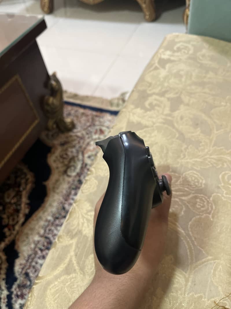 Original ps4 controller 3
