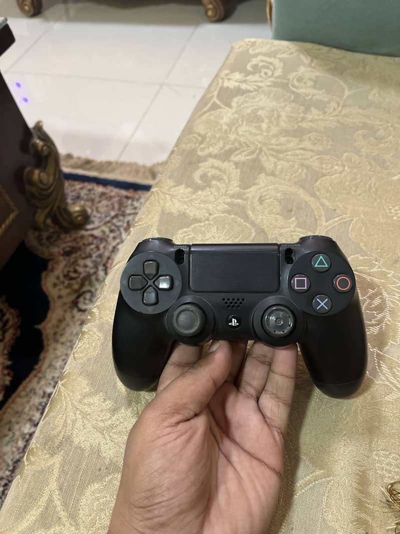 Original ps4 controller 4