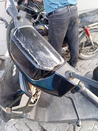 Evee genz 2025 model