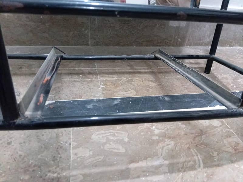 hanging dressing table 7