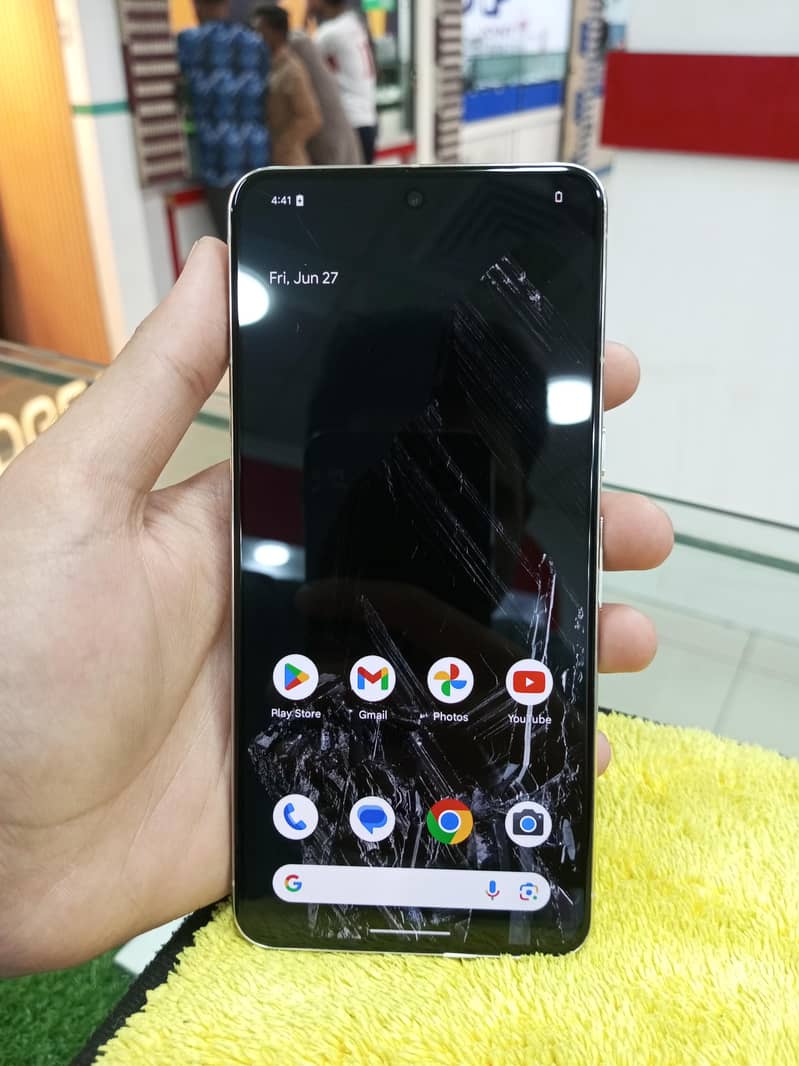 GOOGLE PIXEL 8 PRO 5