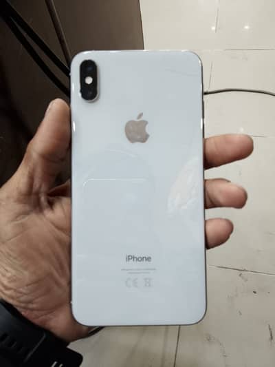 I phone Xs max 256 gb bypass