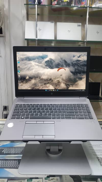 Hp z book 15 G6 i9 9th gen, 32gb ram, 1tb ssd, 4gb Nvidia GpU