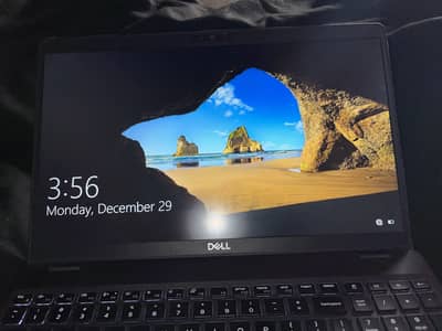 Dell precision 3541 i5 9300H processor 4Gb Graphics Card P620