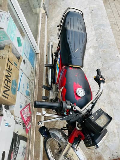 Honda 70cc 2029 model urgent sale