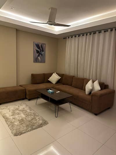 One bed for rent daily basis luxury Furnished apartment