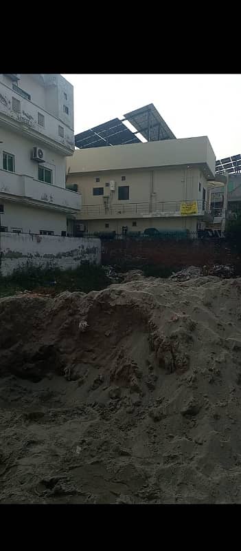 11 Marla Plot For Sale