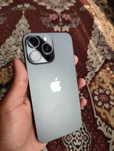 IPhone 15 Pro Max 256 bypass waterpack urgent sale fix price