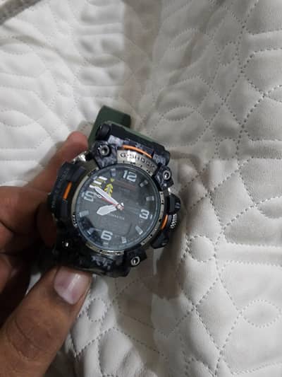 G shock resist W. R 20 bar